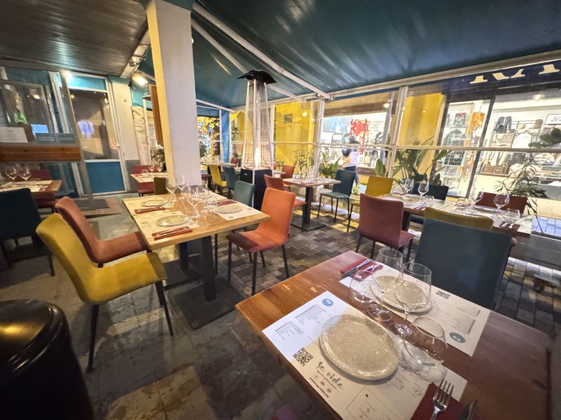 -EN TRASPASO- Restaurante en Bisbe Carrasco