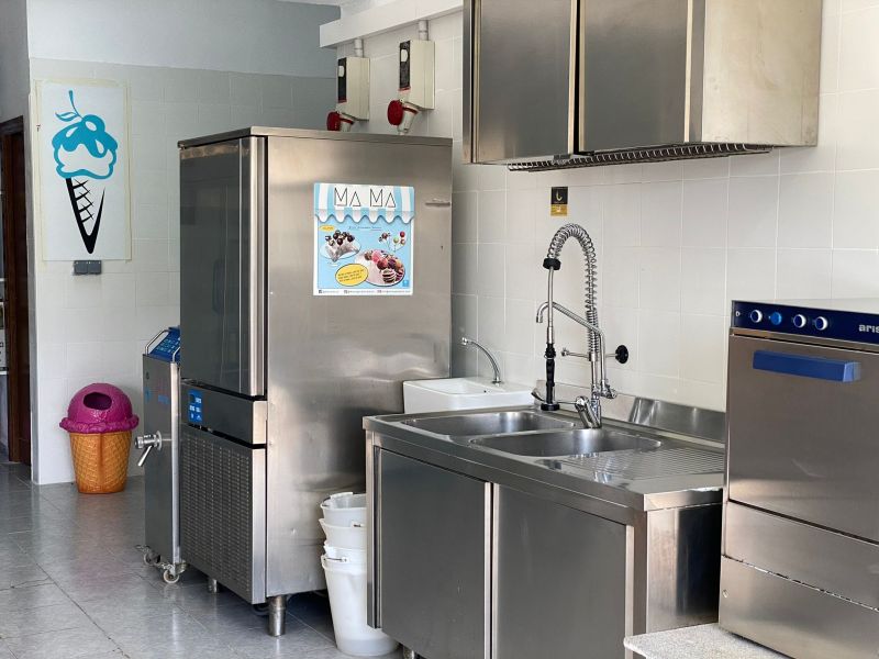 -EN TRASPASO- Laboratorio artesanal de helados en Cas Serres