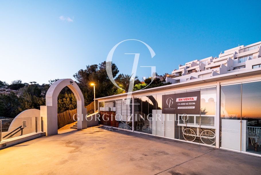 RESTAURANT IN FIRST LINE SEA VIEW CALA TARIDA