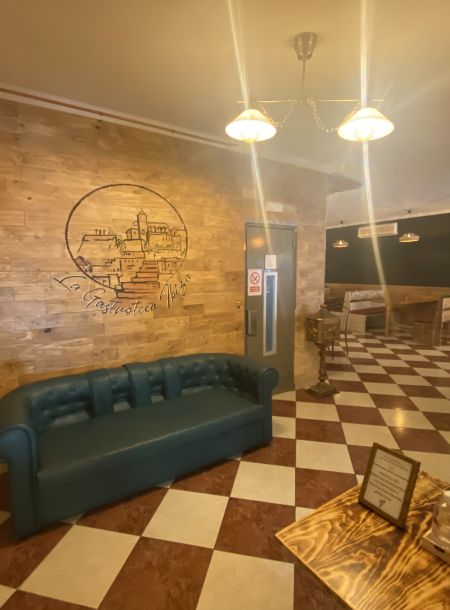 -TRASFER LEASE- BAR RESTAURANT IN CALLE VICENT SERRA Y ORVAY