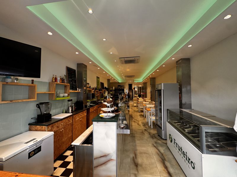 Restauant/bar in Av. España