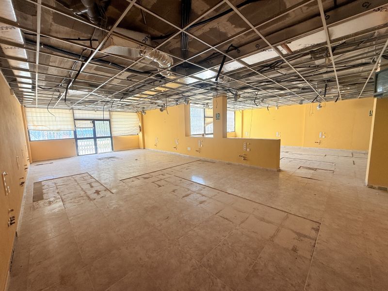 Local comercial con  vista mar