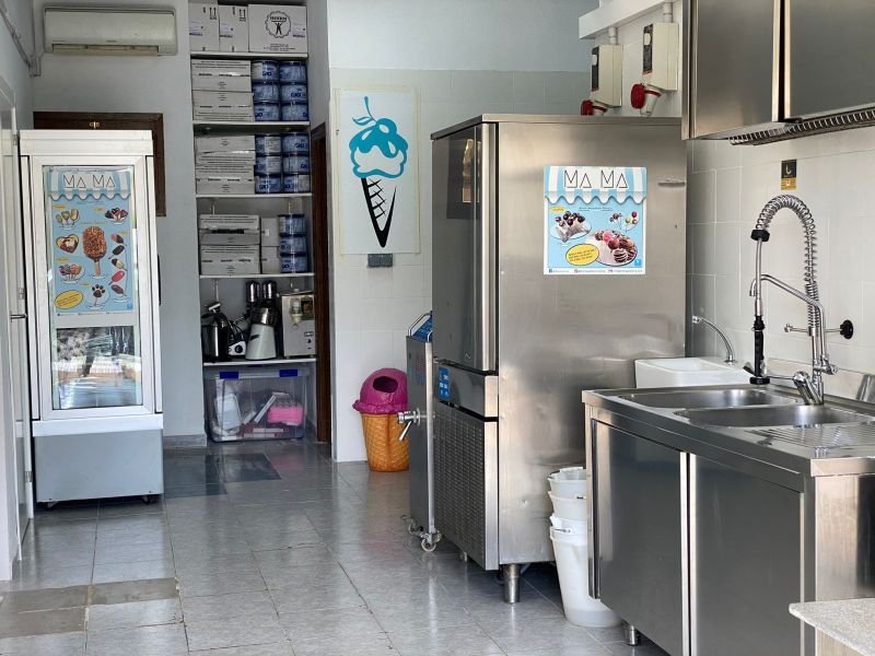 -EN TRASPASO- Laboratorio artesanal de helados en Cas Serres