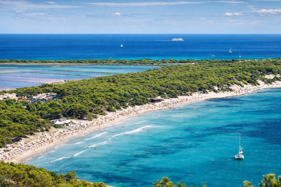 Boutique hotel  + Restaurante con amplio parking privado