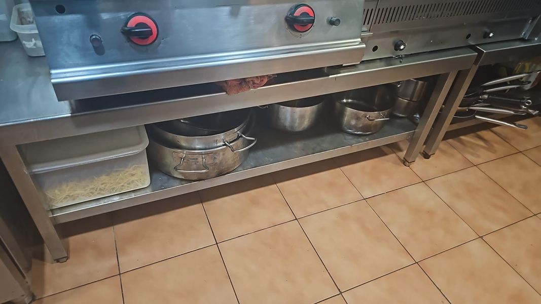 -EN TRASPASO- Restaurante en Bisbe Carrasco