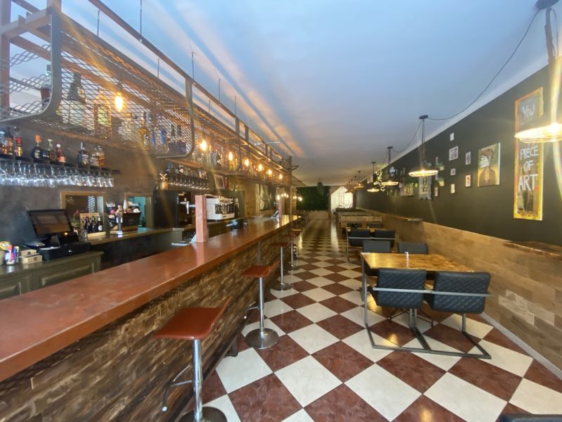 -TRASFER LEASE- BAR RESTAURANT IN CALLE VICENT SERRA Y ORVAY