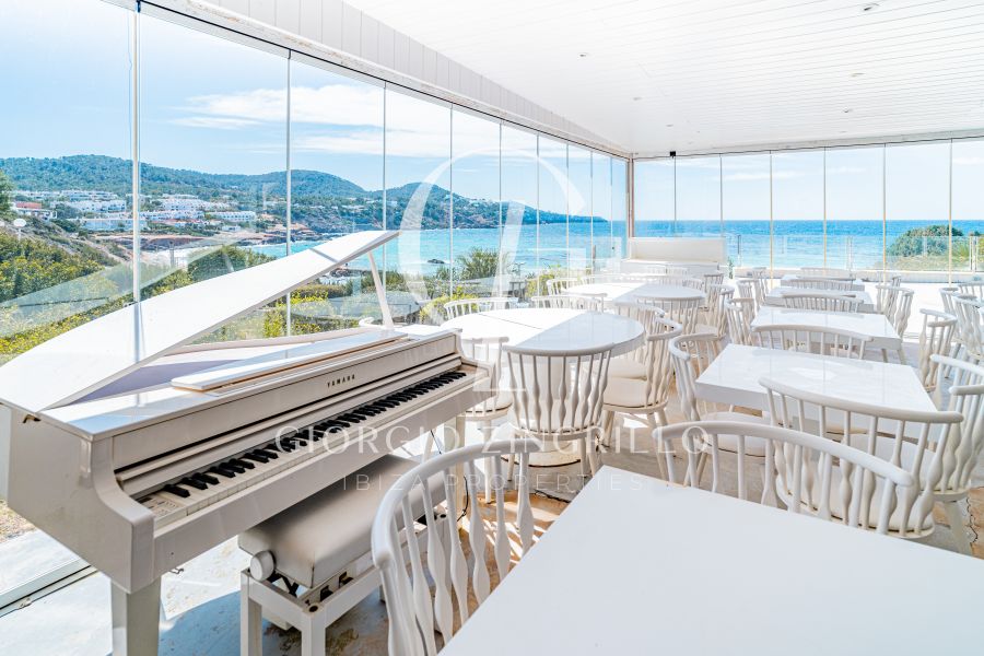 RESTAURANT IN FIRST LINE SEA VIEW CALA TARIDA