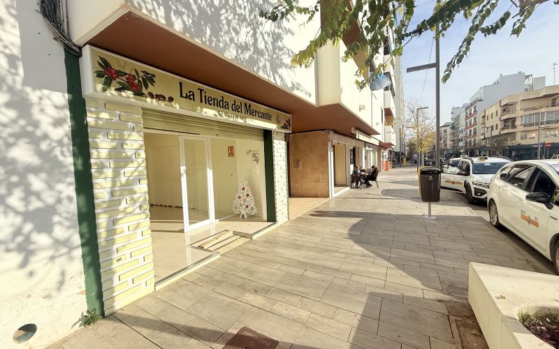 Local comercial con cuarto frio