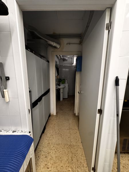 Obrador artesanal para la  preparación de pizza/pan.