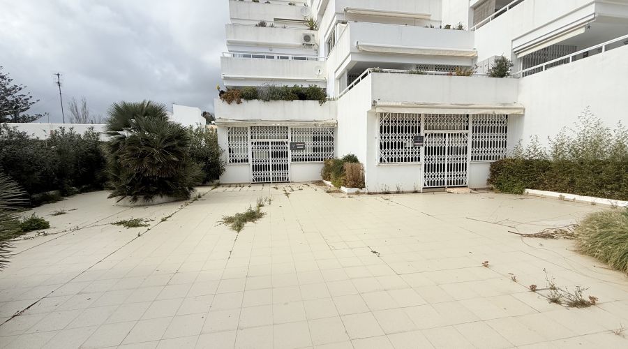 Local comercial con vista mar