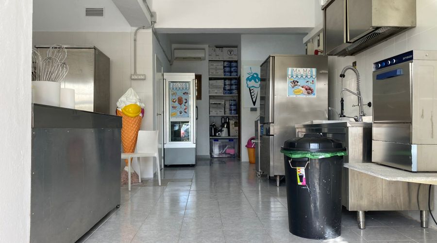 Ice cream artesanal laboratory