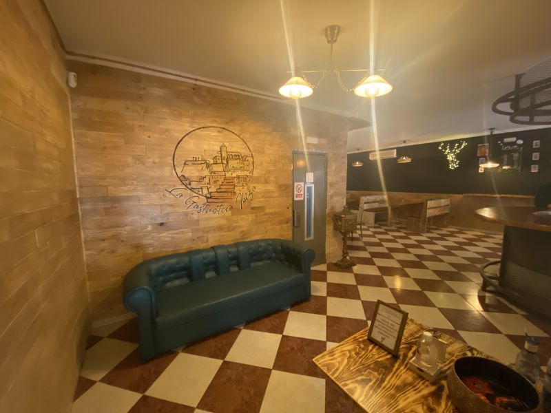 -TRASFER LEASE- BAR RESTAURANT IN CALLE VICENT SERRA Y ORVAY