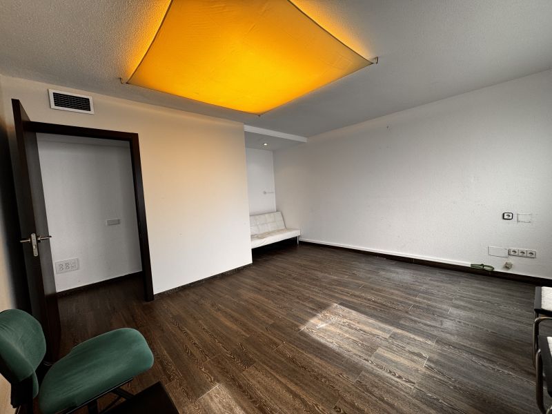 OFFICE FOR SALE IN ISIDORO MACABICH, IBIZA