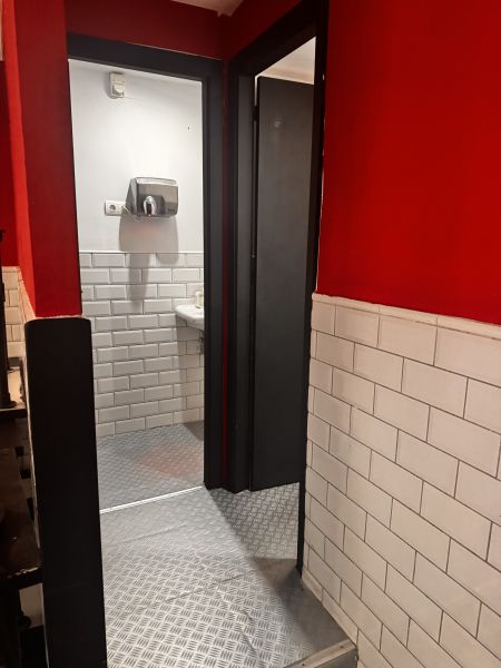 Restaurante en calle General Prim