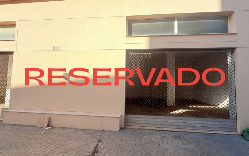Local comercial en calle mediterranea