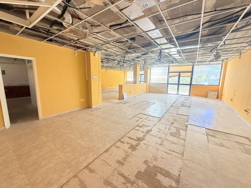 Local comercial con vista mar