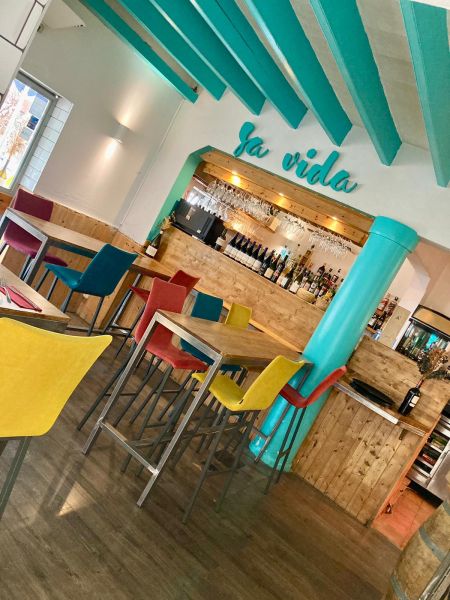 -EN TRASPASO- Restaurante en Bisbe Carrasco