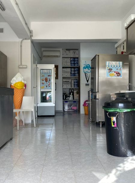 Ice cream artesanal laboratory