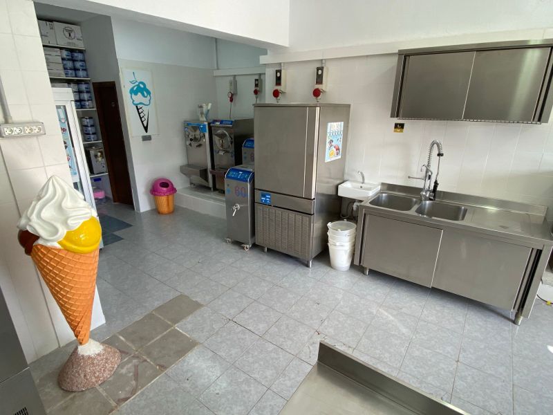-EN TRASPASO- Laboratorio artesanal de helados en Cas Serres