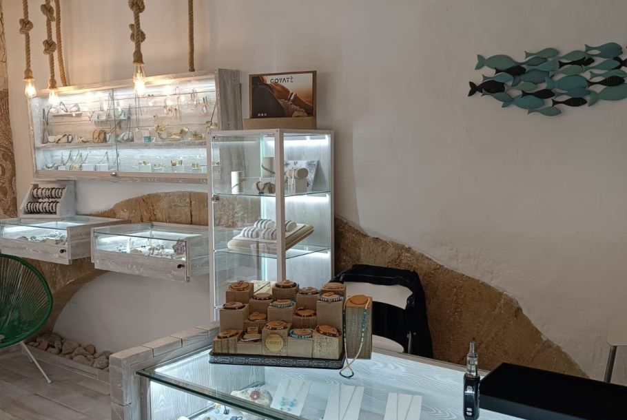 Shop de bijoux/joyerias en carrer D´Enmig