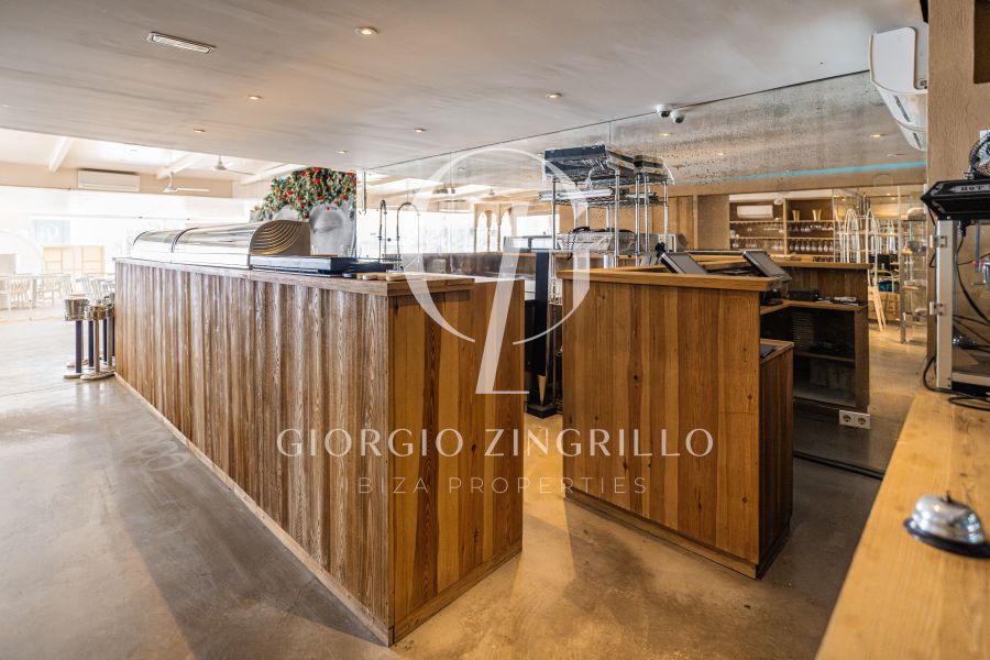 RESTAURANT IN FIRST LINE SEA VIEW CALA TARIDA