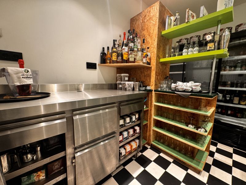 Restauant/bar in Av. España