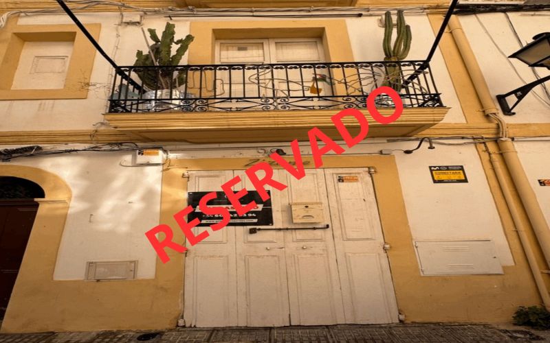 Boutique in calle Montgri