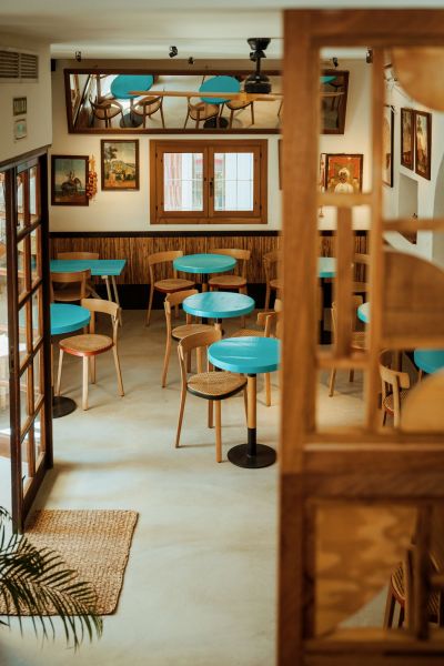 Boutique hotel  + Restaurante con amplio parking privado