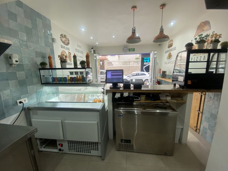 Premises in Carrer de San Antonio