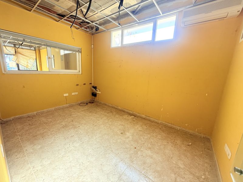 Local comercial con  vista mar