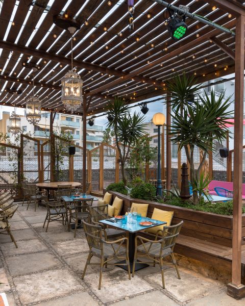 Restaurante en carrer de Granada (Cala Pinet)