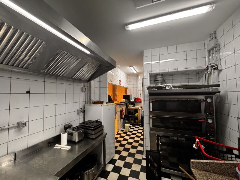 Restauant/bar in Av. España