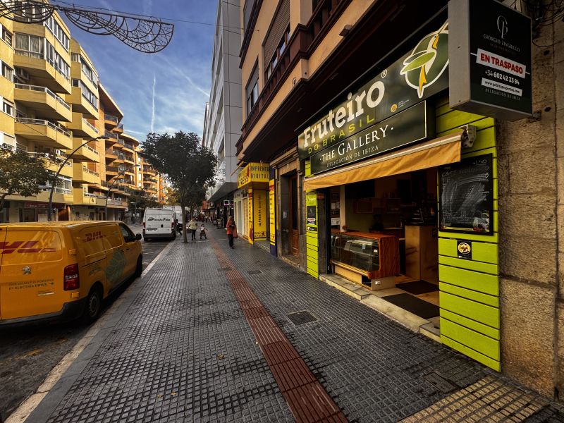 Restauant/bar in Av. España