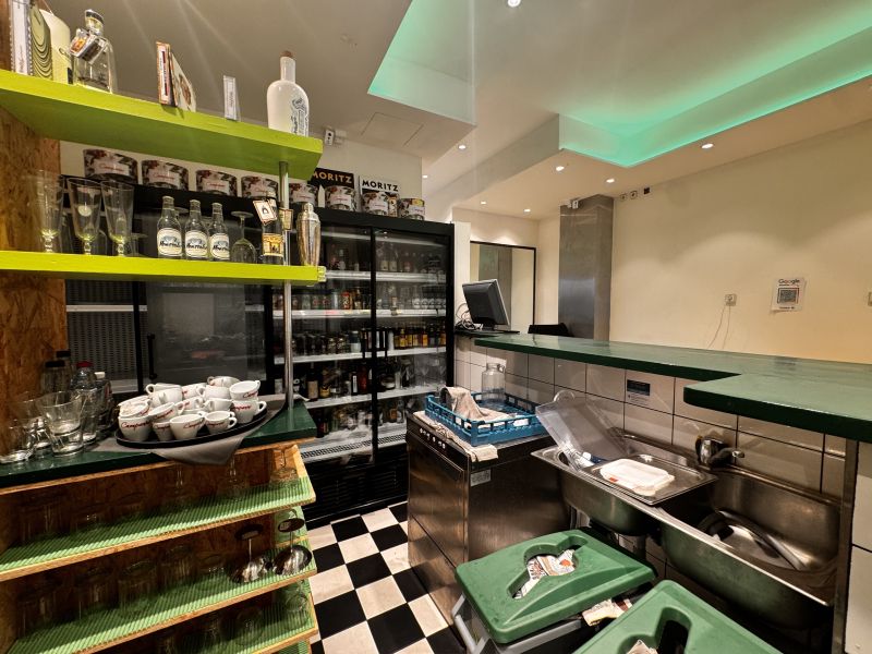 Restauant/bar in Av. España