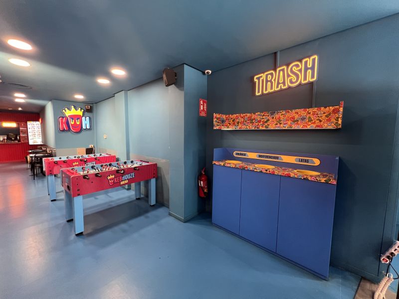Restaurante  en avenida d’Espanya.