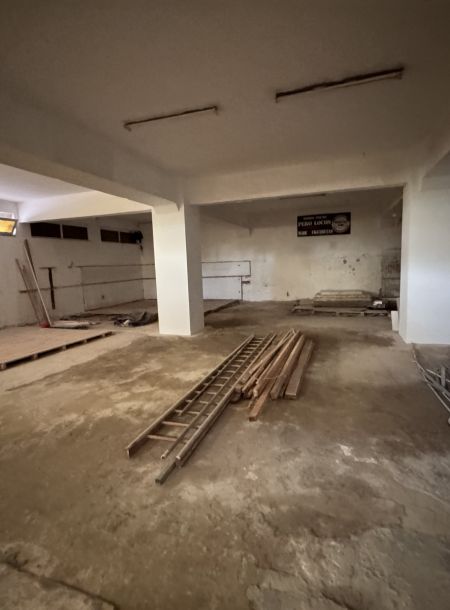 Basement in Figueretas