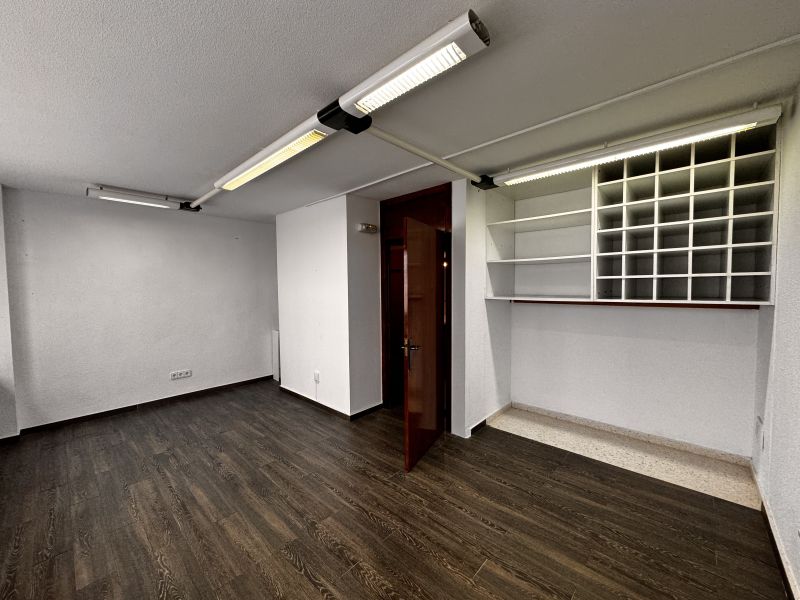 OFFICE FOR SALE IN ISIDORO MACABICH, IBIZA