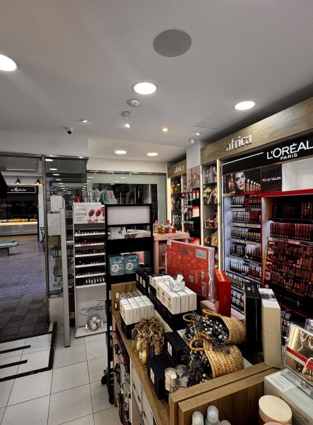 -TRANSFER LEASE- Premises in pasaje Metge Antoni Serra