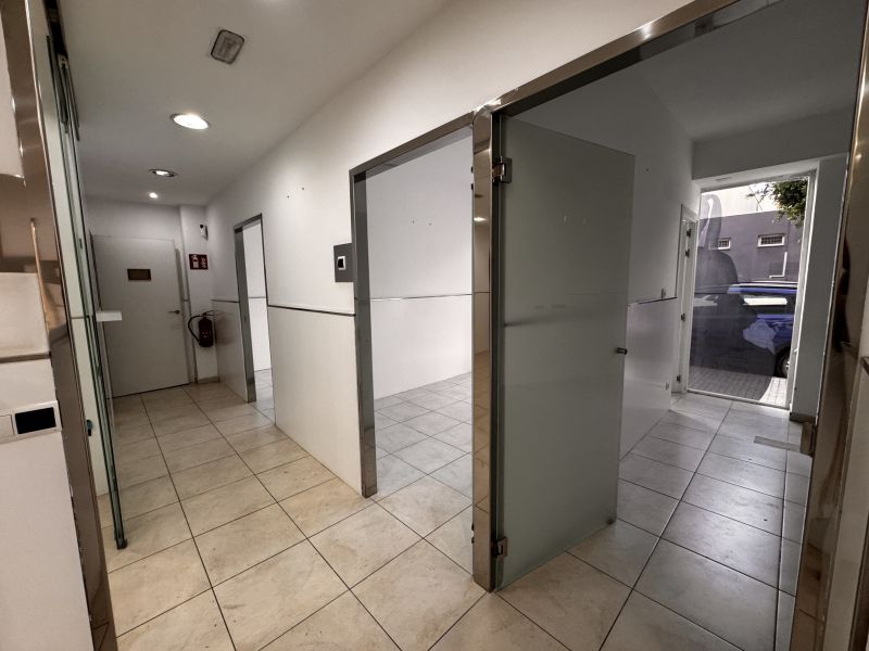 -ON RENT- PREMISES IN IGNACIO WALLIS