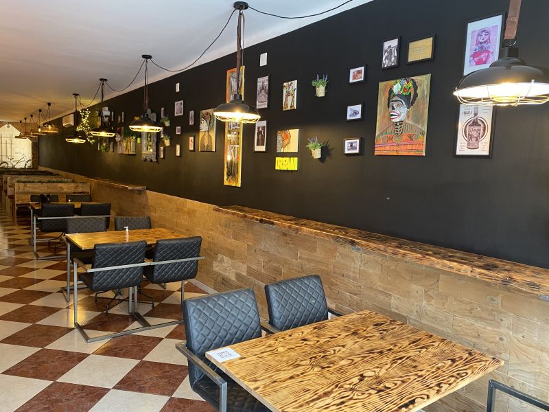 -TRASFER LEASE- BAR RESTAURANT IN CALLE VICENT SERRA Y ORVAY