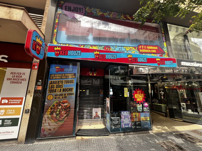 Restaurante  en avenida d’Espanya.