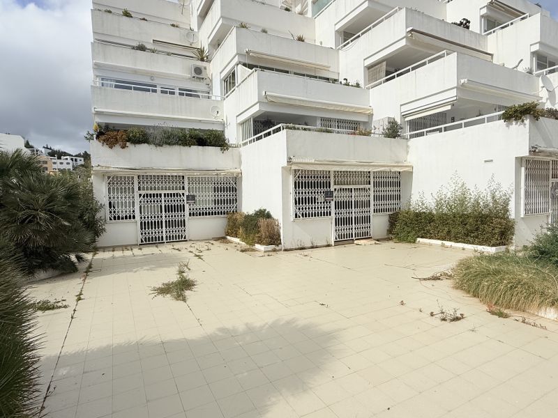 Local comercial con vista mar